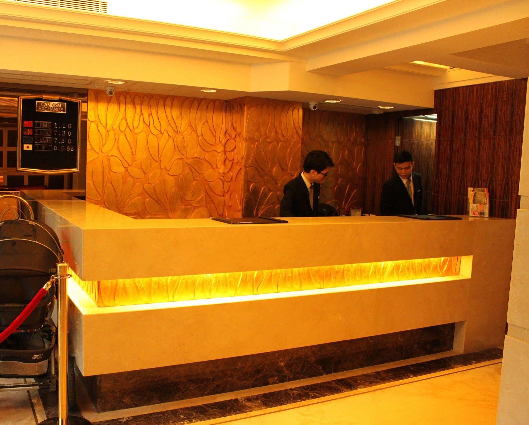 Lander Edward Hotel 3*
