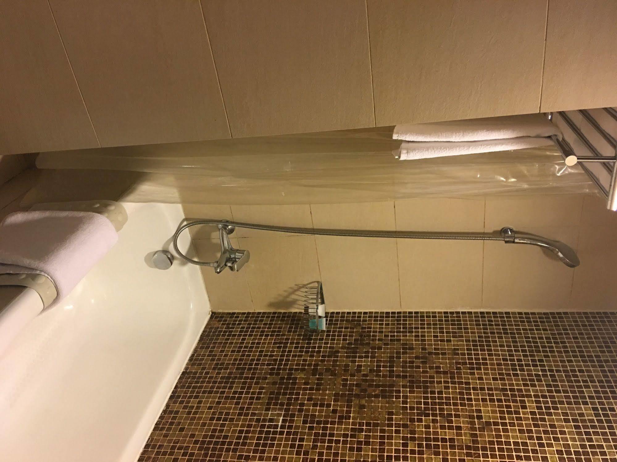 Hotel Ramada Harbour View 4*