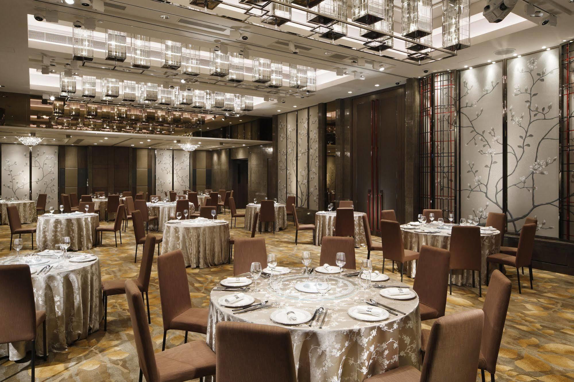 Royal Plaza 5* Hong Kong