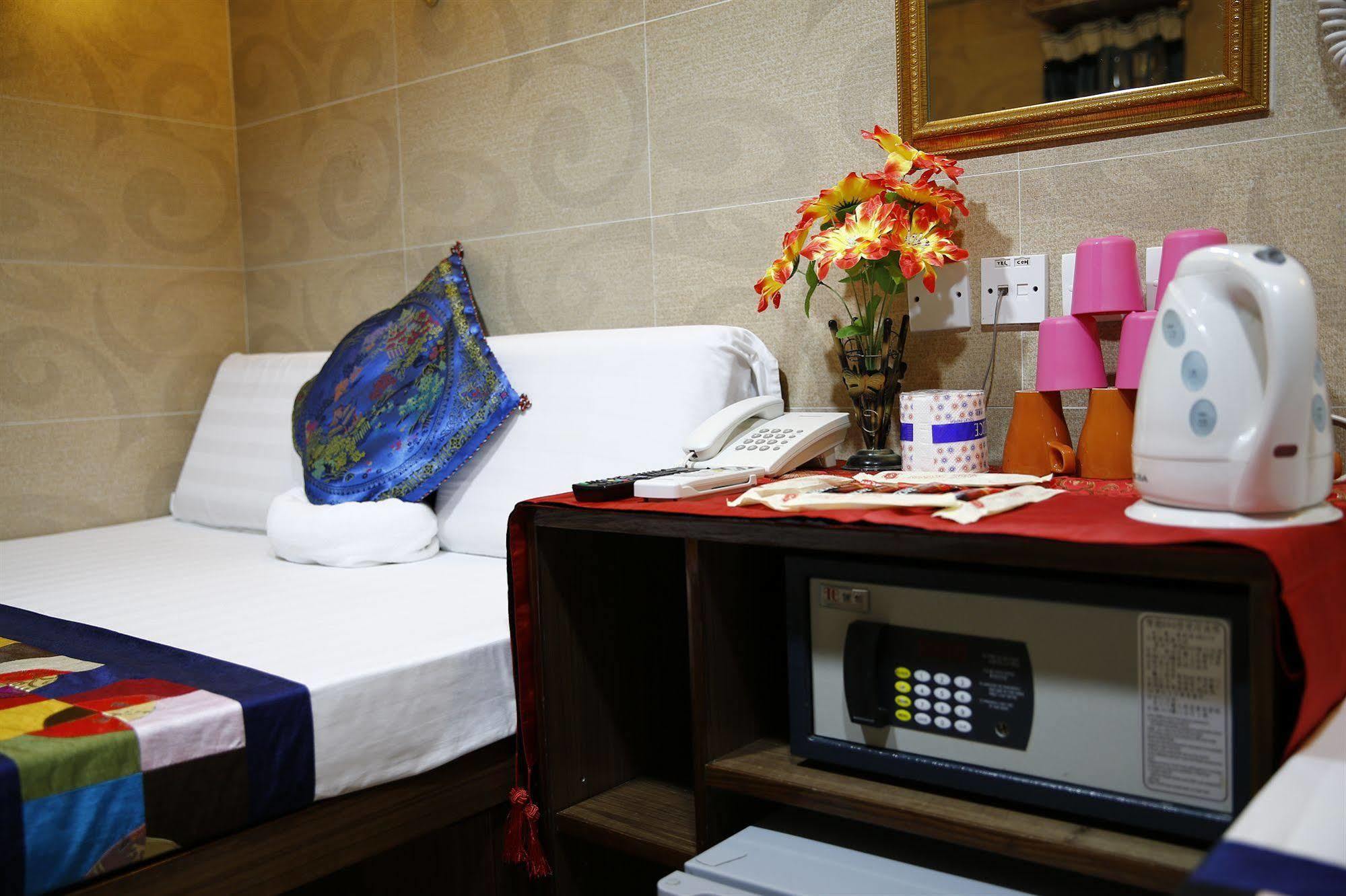 Legend Guest house *