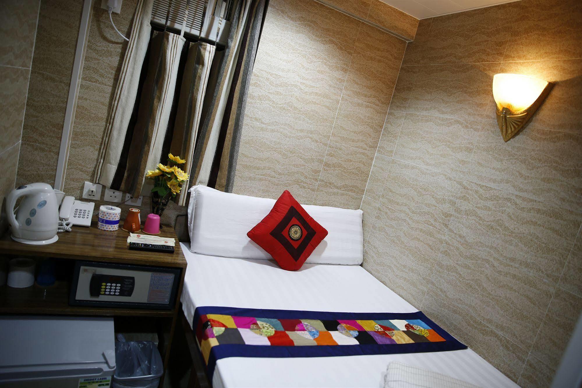 Legend Guest house Hong Kong