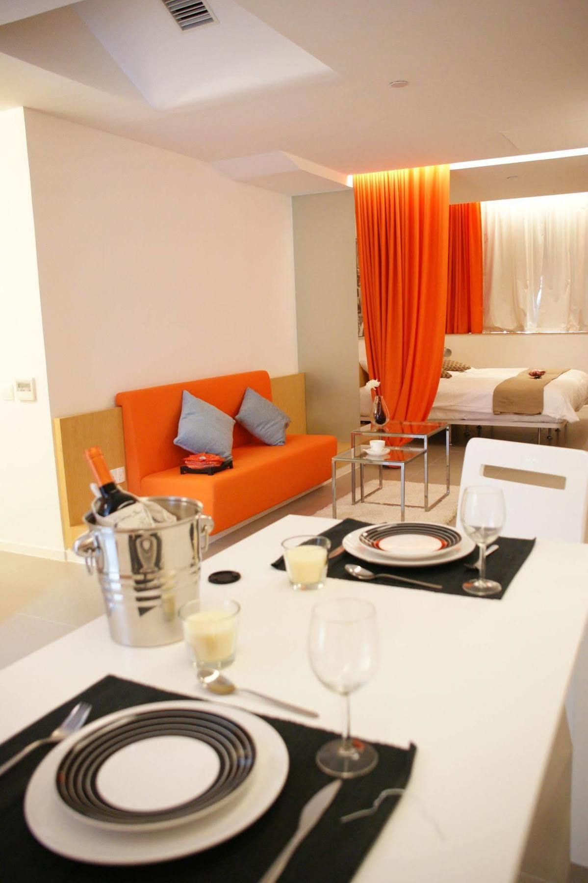 60 West Hotel 4*