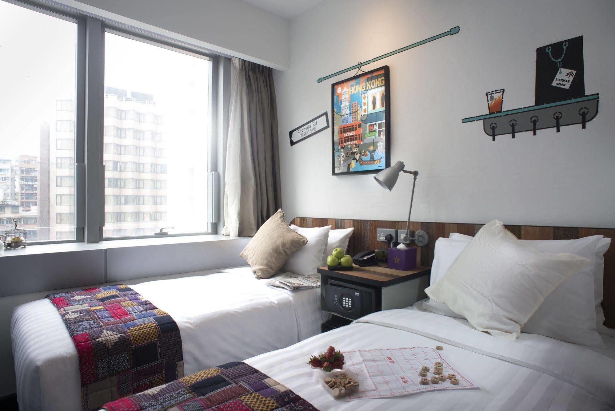 Attitude On Granville Hotel 4*