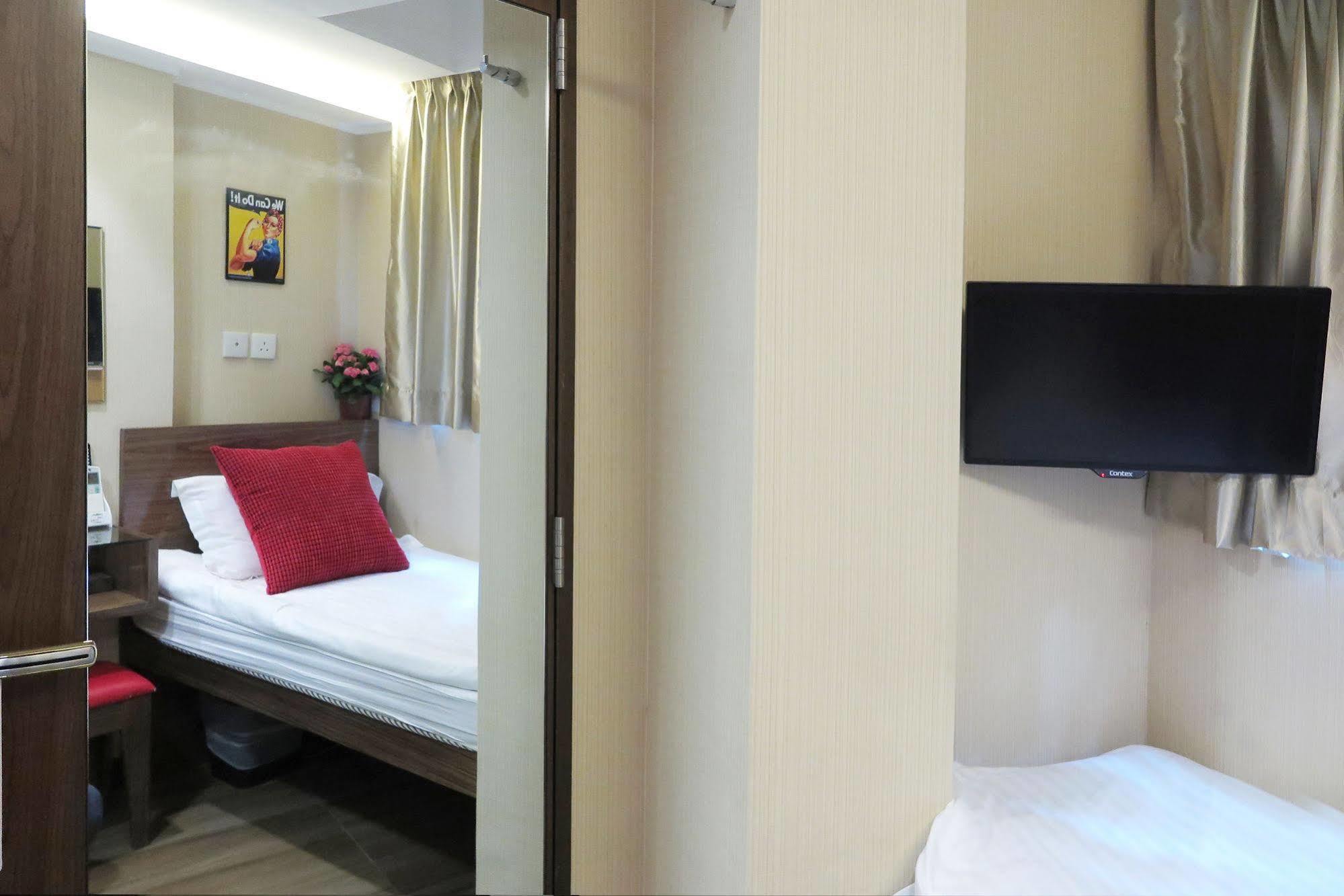 Shanghai Red 3*