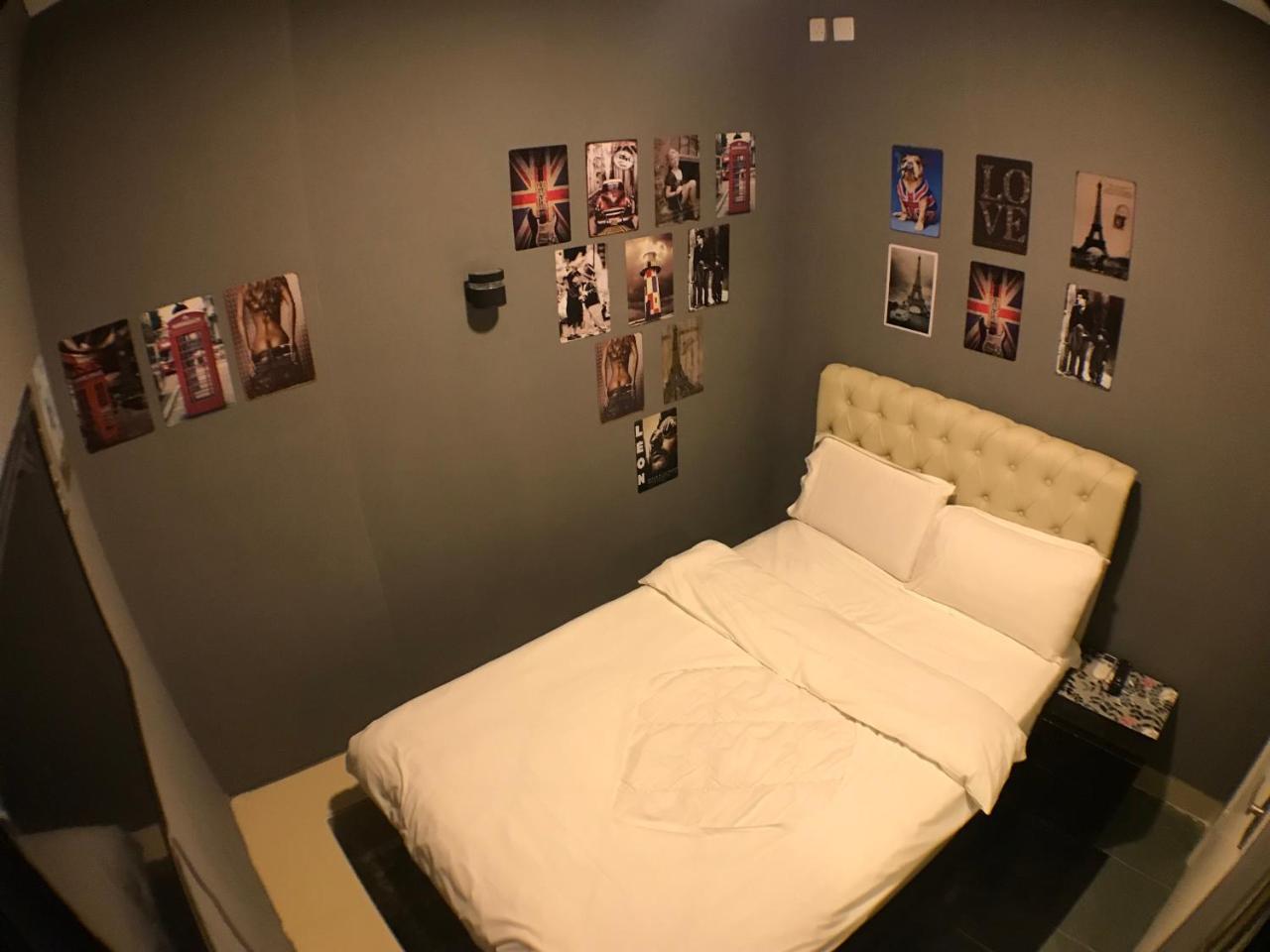Tong Luo Wan Guest house *