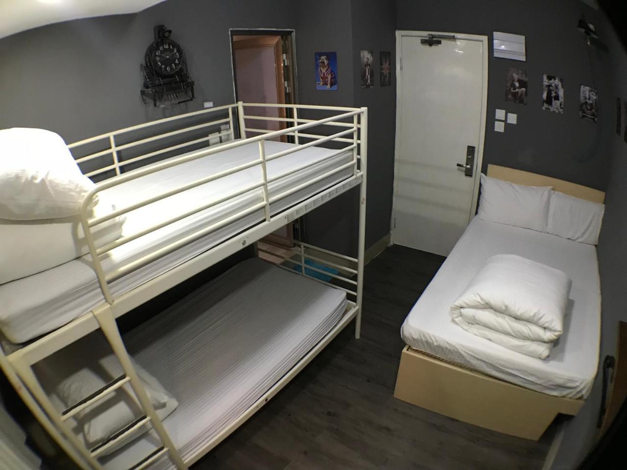 Tong Luo Wan Guest house Hong Kong