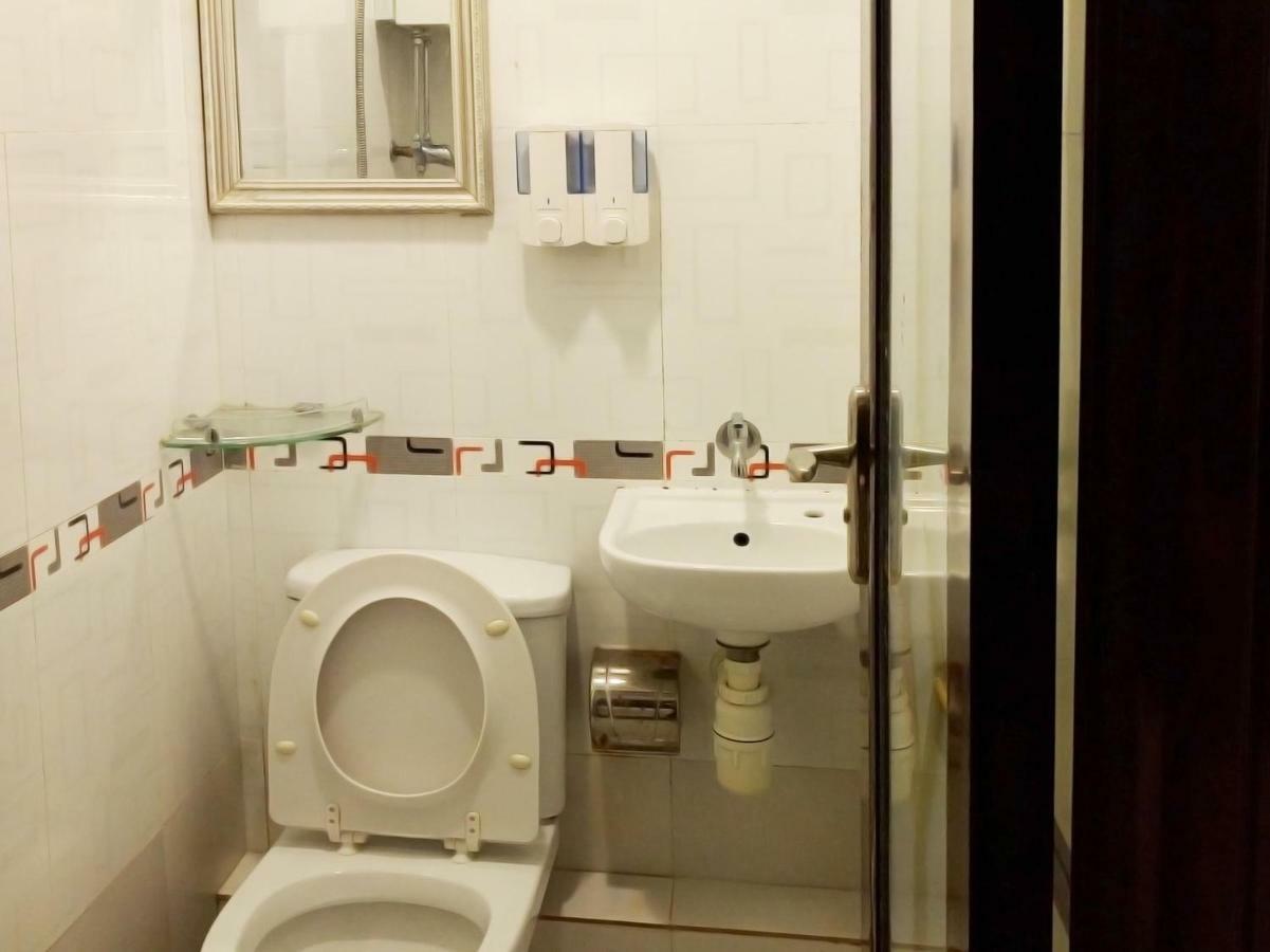 Hk Block E Guest house *