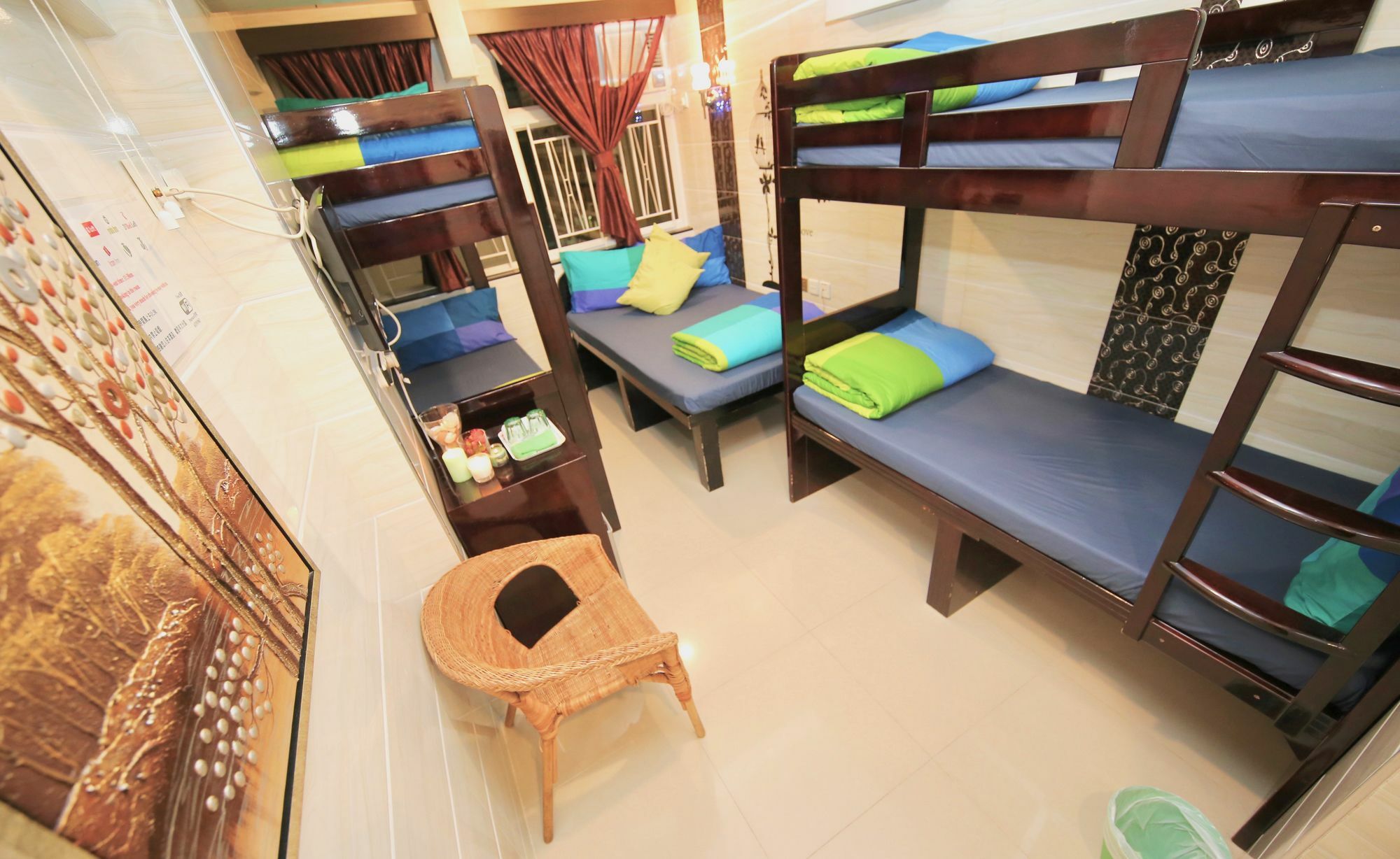 Mira Rumah tetamu