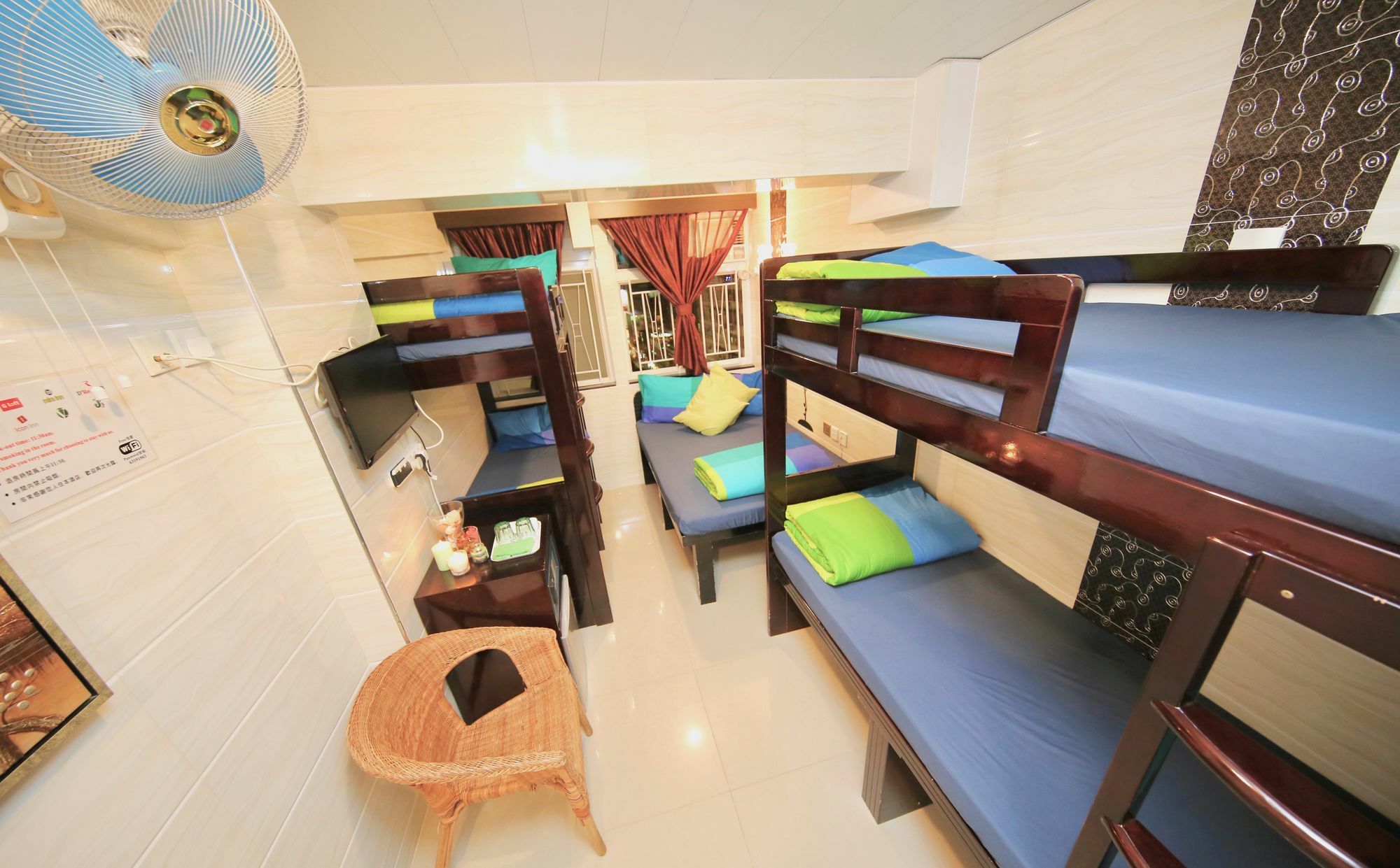Rumah tetamu Mira