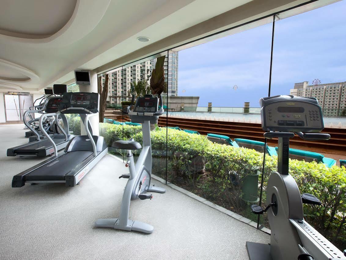 Harbour Plaza Metropolis 4*