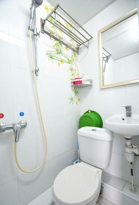 Jiu Long Guest house *