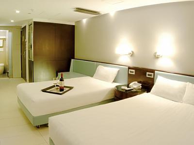 Hotel King's