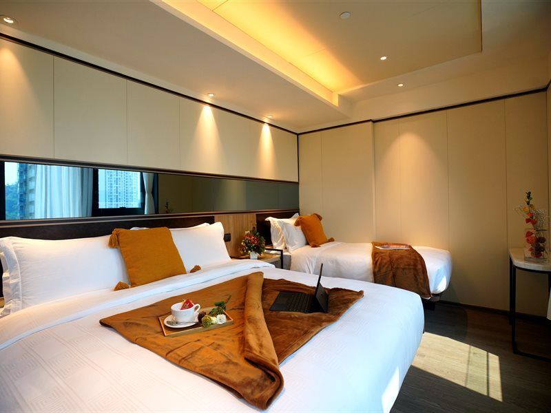E Hotel 3*
