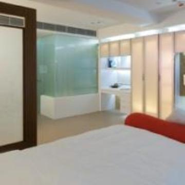 V Wanchai Hong Kong