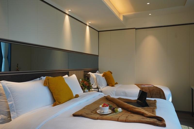 E Hotel