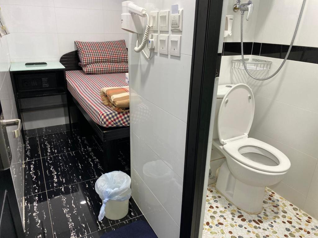 Hk Block E Guest house *